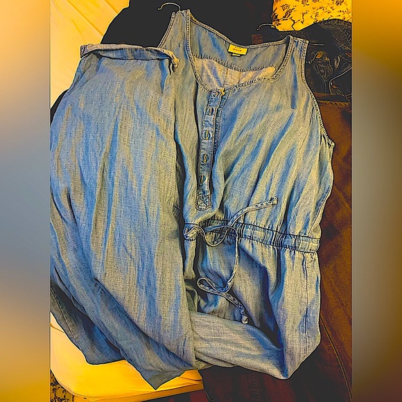 Denim women’s sleeveless romper - Picture 2 of 9